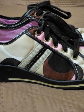 Women’s Coach Lace-Up Sneakers in Pink, Brown & Black. Sz 8